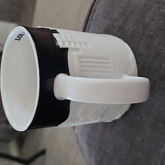 Starbucks 2012 LA Los Angeles Limited Edition Collector Mug, 16 Oz - Picture 10 of 15